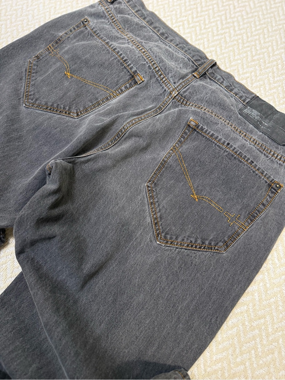 Vintage Rocawear Men's Faded Black Baggy Jeans Tag 40x34 Measures 38x32 Y2K
